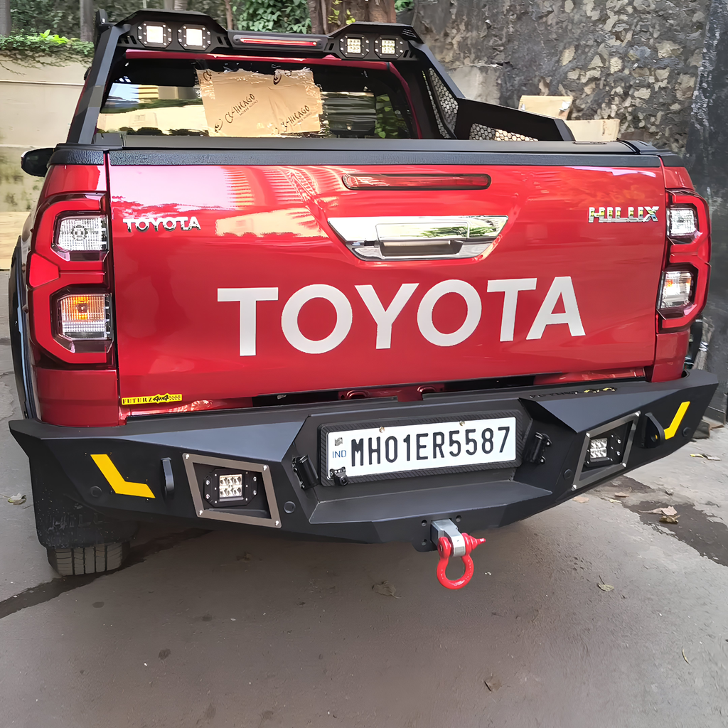 Toyota Hilux - Rear Bumper R-1