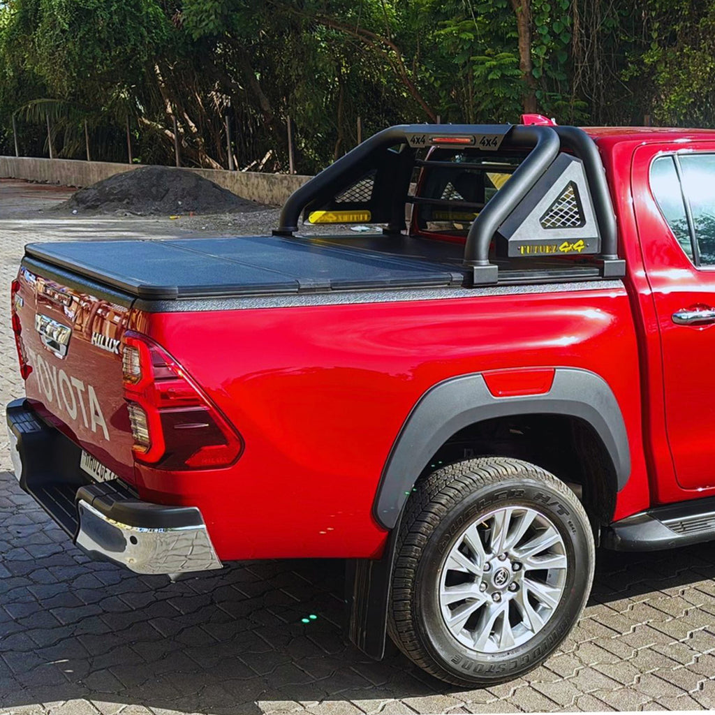 Toyota Hilux - Deck Trifold Cover