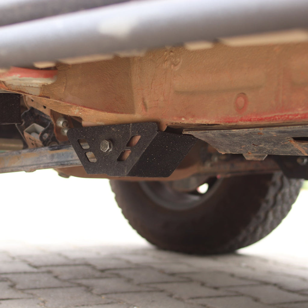 Jimny Radius Arm Mounting Guards
