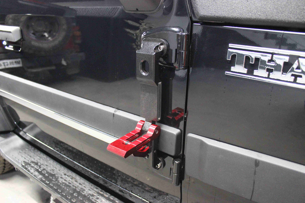 Mahindra Thar - Proman Heavy Duty Door Hinges - Red & Black