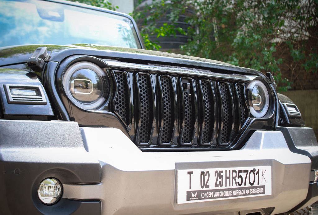 Buy Online Roxx Front Grill Seven Slot Grill Body Color 1.0 - Futurz 4x4