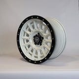 Solaris Fury - Satin White with Satin Black Lip 18 inch Alloy | Set of 5