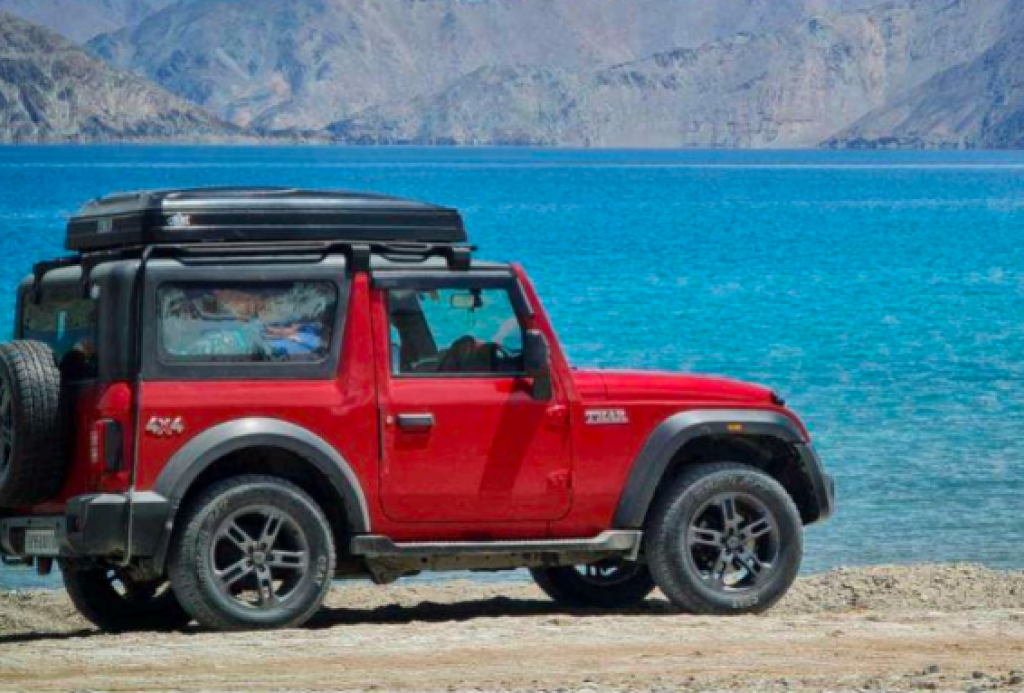 Mahindra Thar - Rooftop Tent with Folding (2-3 Person) - NAO X2